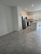 157 Nine Iron Dr in Davenport, FL - Building Photo - Building Photo