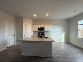 17861 Lantana Loop in Newalla, OK - Building Photo - Building Photo