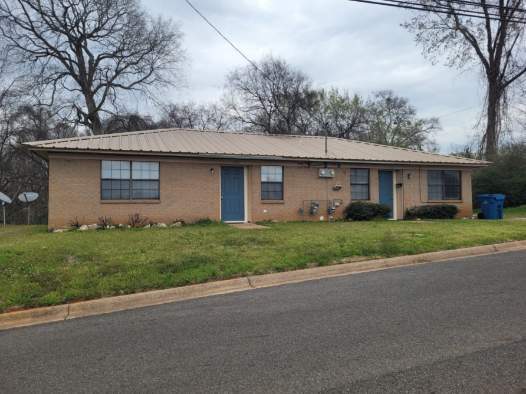 150 W 7th St in Rusk, TX - Building Photo