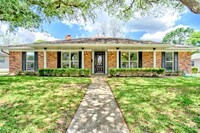 6130 Yarwell Dr in Houston, TX - Building Photo - Building Photo