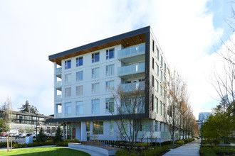 Village Square in Vancouver, BC - Building Photo - Building Photo