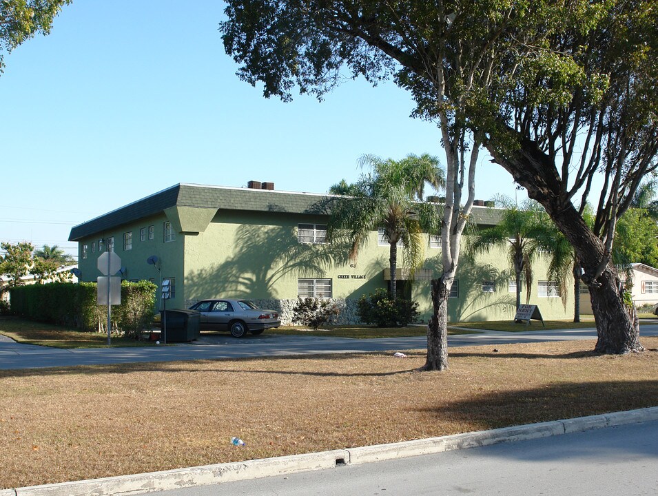 63 NE 10th St in Homestead, FL - Building Photo