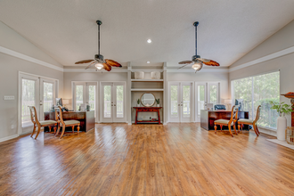 Live Oaks at Killearn in Tallahassee, FL - Foto de edificio - Building Photo