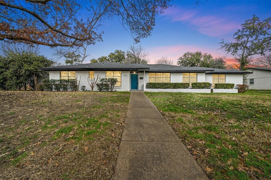 12412 Veronica Rd in Farmers Branch, TX - Building Photo