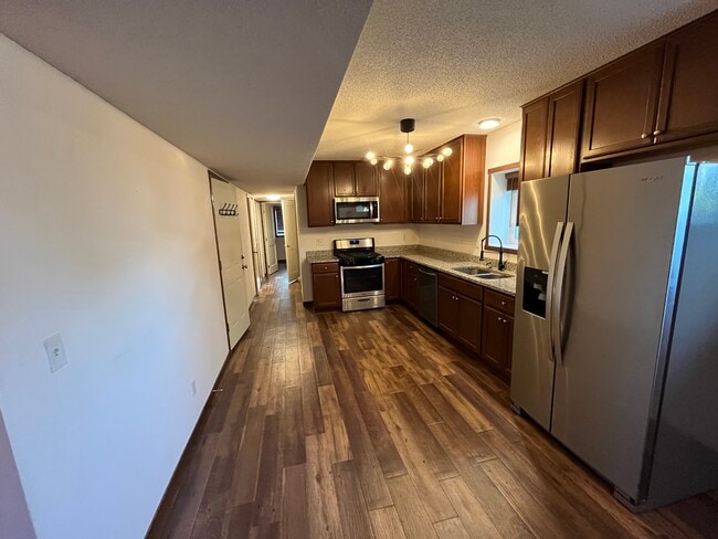 3627 Emerson Ave N, Unit Lower Unit