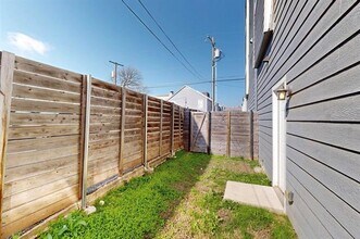 4633 Virginia Ave in Dallas, TX - Building Photo - Building Photo