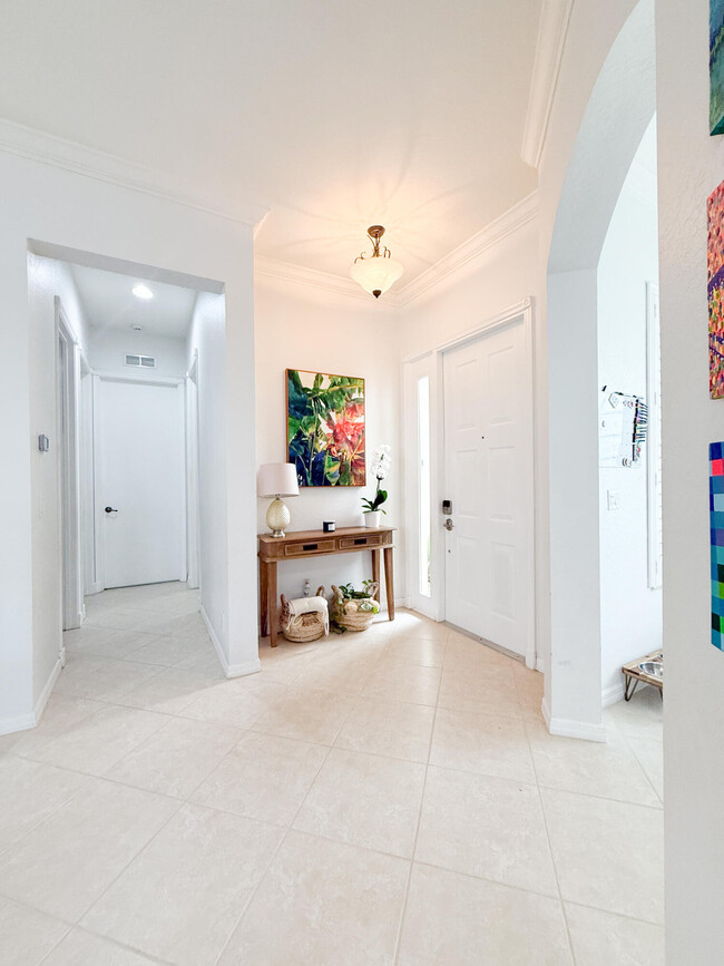 167 Isle Verde Way in Palm Beach Gardens, FL - Building Photo - Building Photo