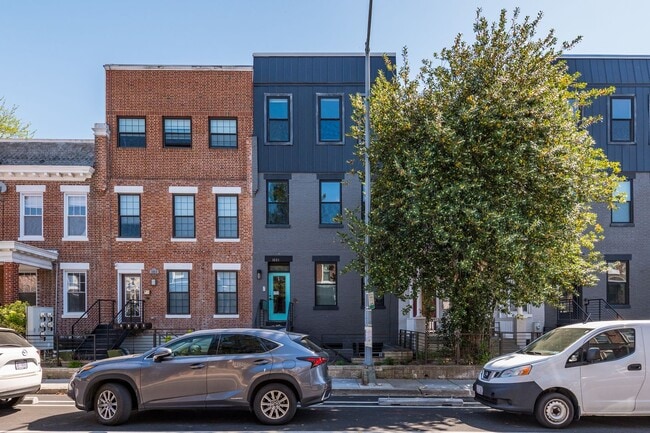 3221 Warder St NW in Washington, DC - Building Photo - Building Photo