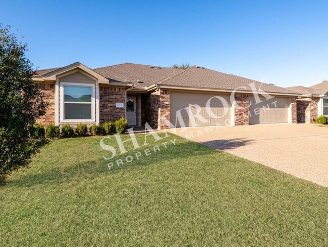 5605 Foxborough Dr in Waco, TX - Building Photo - Building Photo