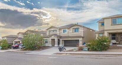 125 S Manzanita Dr in El Paso, TX - Building Photo - Building Photo