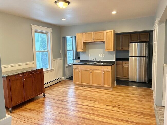 51 Catharine St in Worcester, MA - Building Photo - Building Photo