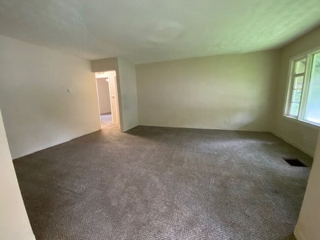 1192 Stoner St in Akron, OH - Building Photo - Building Photo