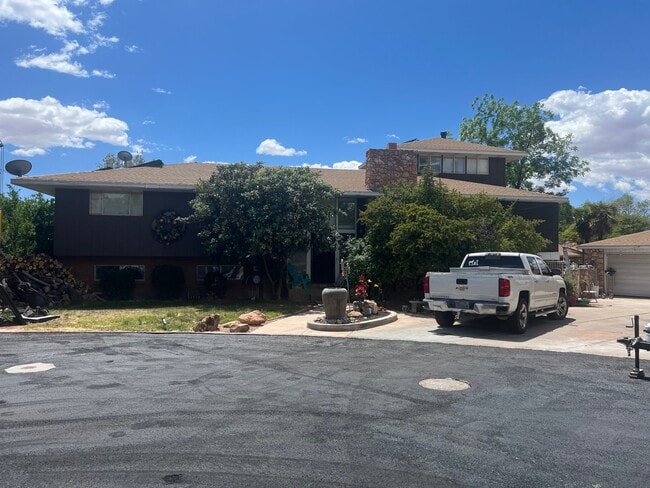 property at 570 S 440 E Cir