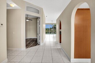 16658 La Mesa Dr in Delray Beach, FL - Building Photo - Building Photo