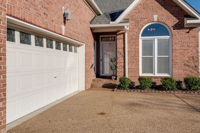 property at 218 Stoners Glen Ct