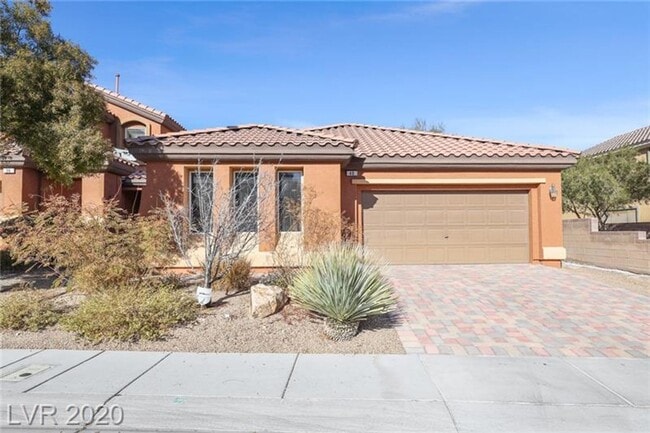 property at 40 Stablewood Ct