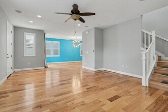 568 Selby Lane in Livermore, CA - Building Photo - Building Photo