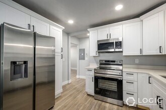 42 W 500 N in Salt Lake City, UT - Building Photo - Building Photo