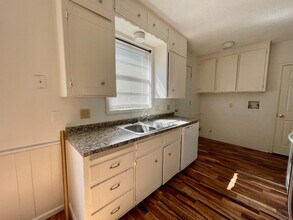 610 N Elkhart Ave in Lubbock, TX - Building Photo - Building Photo