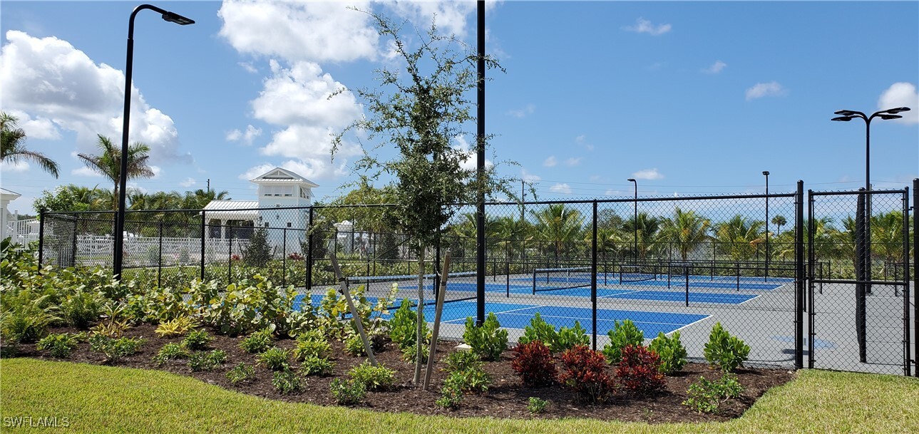 28281 Seasons Tide Ave in Bonita Springs, FL - Building Photo