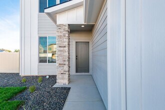 2640 N Silver Wolf Ave in Star, ID - Building Photo - Building Photo