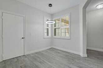 108 Lighthouse Cir in Tequesta, FL - Building Photo - Building Photo