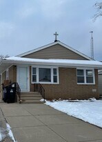 4106 Victory Ave in Racine, WI - Building Photo