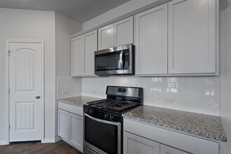 109 Charles Trl in Georgetown, TX - Building Photo - Building Photo