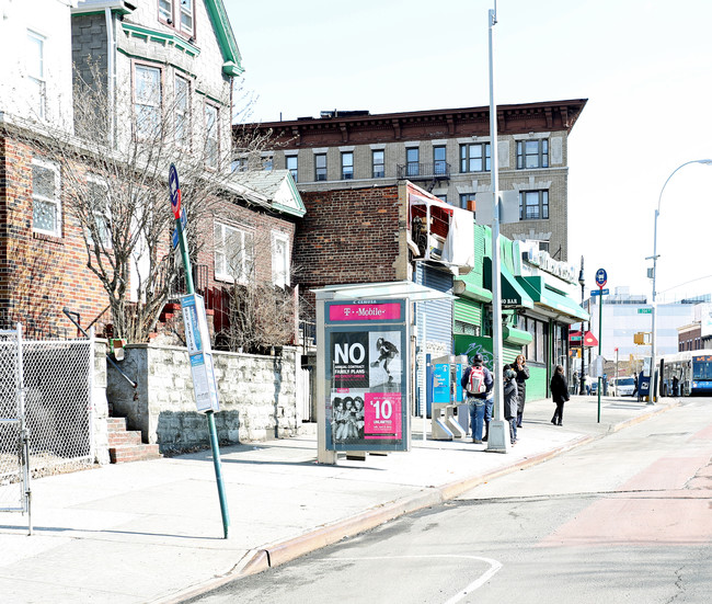 3091 Webster Ave in Bronx, NY - Foto de edificio - Building Photo