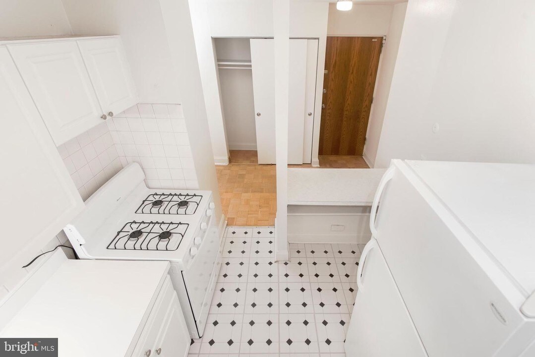 1218 Walnut St Photo