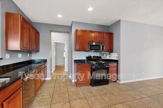 400 Loma Linda Loop NE in Rio Rancho, NM - Building Photo - Building Photo