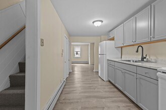 81-83-83 Sherman St in Burlington, VT - Building Photo - Building Photo