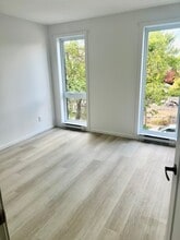 Habitations Guizot in Montréal, QC - Building Photo - Building Photo