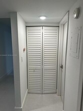 8794 SW 12th St in Miami, FL - Building Photo - Building Photo