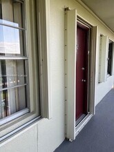 13250 SW 7th Ct in Pembroke Pines, FL - Building Photo - Building Photo