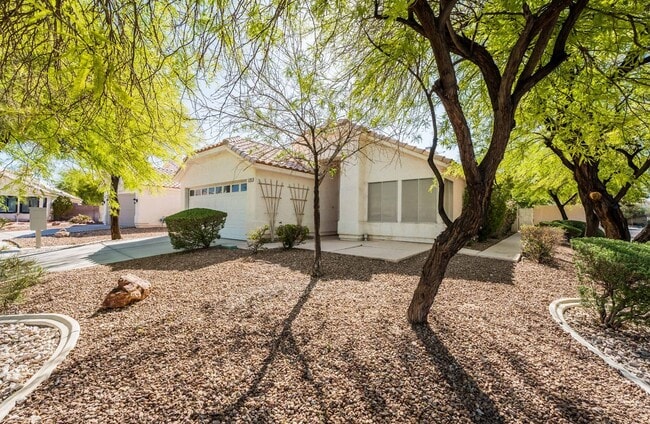 5209 Velazco Ln in Las Vegas, NV - Building Photo - Building Photo