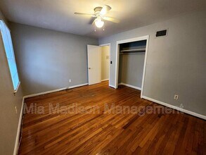604 E 54th St in Savannah, GA - Building Photo - Building Photo