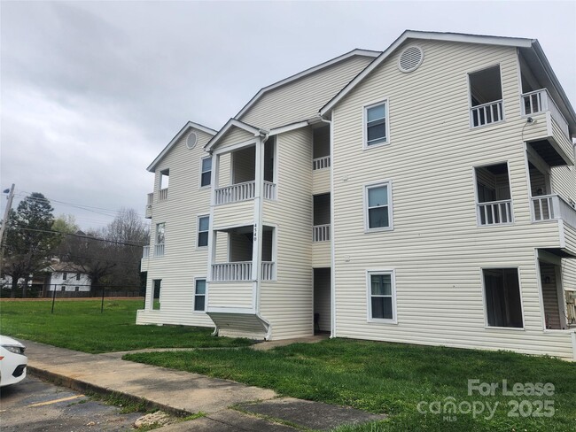 4540 Tantilla Cir in Charlotte, NC - Building Photo - Building Photo