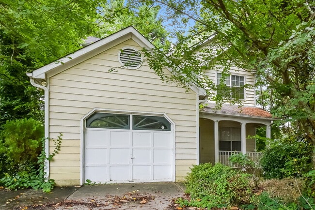 property at 566 Caloosa Cove SW