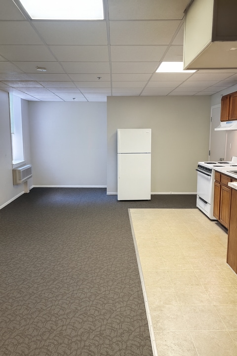 325 Market St in Williamsport, PA - Building Photo