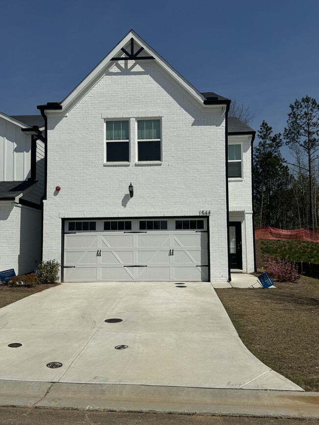 1544 Purple Cone Flower Ave in Mableton, GA - Building Photo - Building Photo