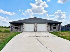 5804 Rustler Dr in Killeen, TX - Building Photo