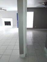 10110 Forum Park Dr in Houston, TX - Building Photo