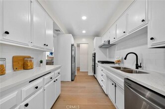 537 W Camino Real Ave in Arcadia, CA - Building Photo - Building Photo