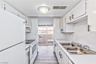 3615 Kolendo Ct-Unit -C in Las Vegas, NV - Building Photo - Building Photo
