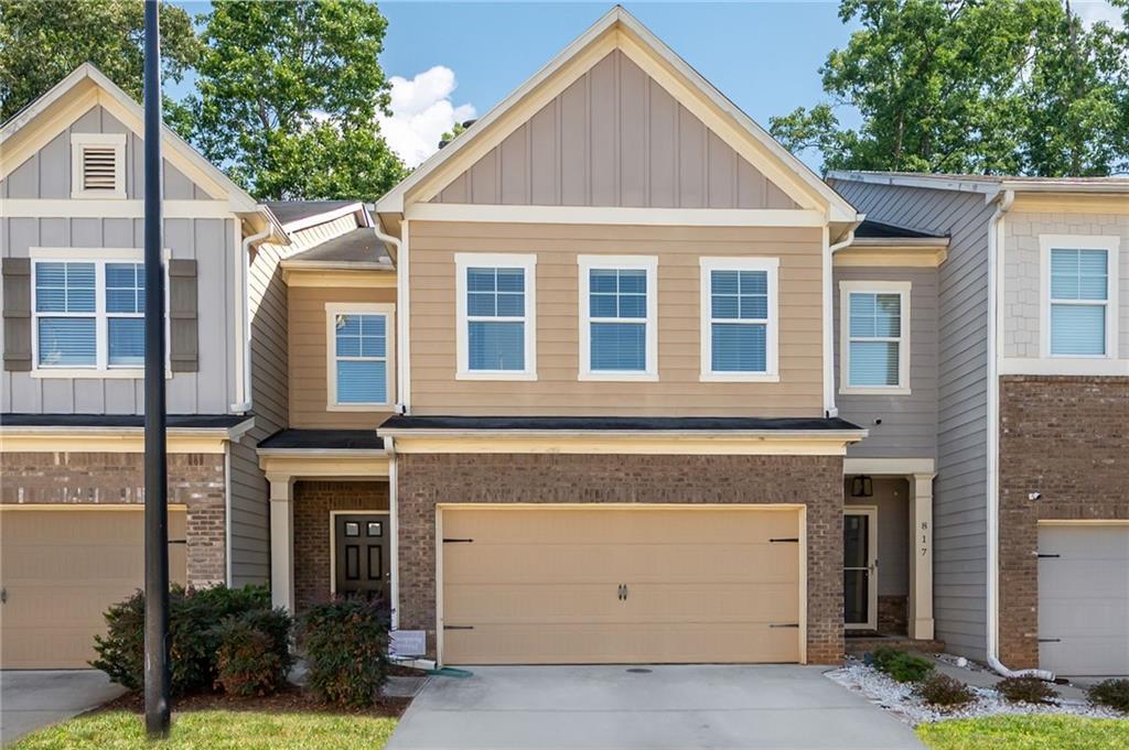 813 Whittington Pkwy in Marietta, GA - Foto de edificio