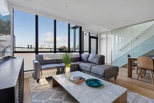2366 Birch St in Vancouver, BC - Building Photo