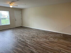 7227 Midway Terrace in Ocala, FL - Building Photo - Building Photo