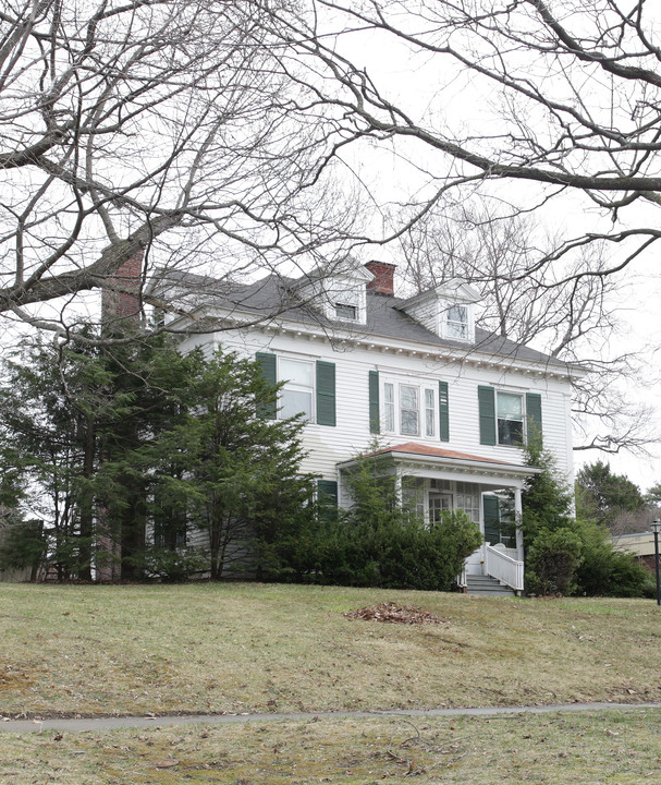 267 South St in Pittsfield, MA - Foto de edificio