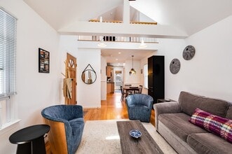 5 White Way in Rockport, MA - Building Photo - Building Photo